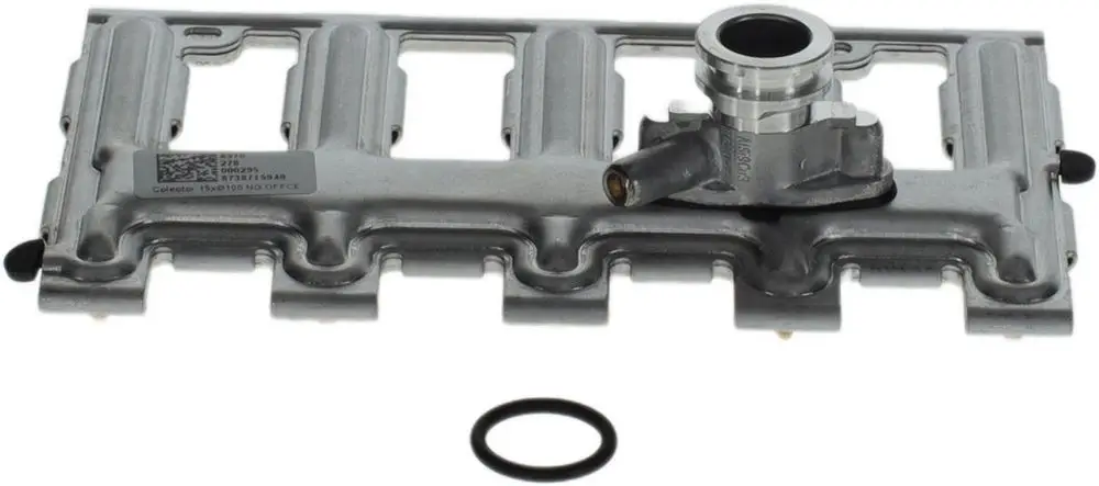 Gasverteiler von Bosch, metallisch, mit mehreren Kanälen und einem Anschluss, daneben eine schwarze O-Ringleiste.